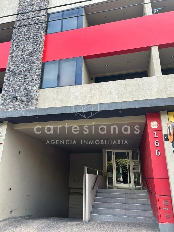 TU DEPTO DE 1 DORM EN PLENO CENTRO DE CARLOS PAZ| C/COCHERA| PILETA| GYM| QUINCHO