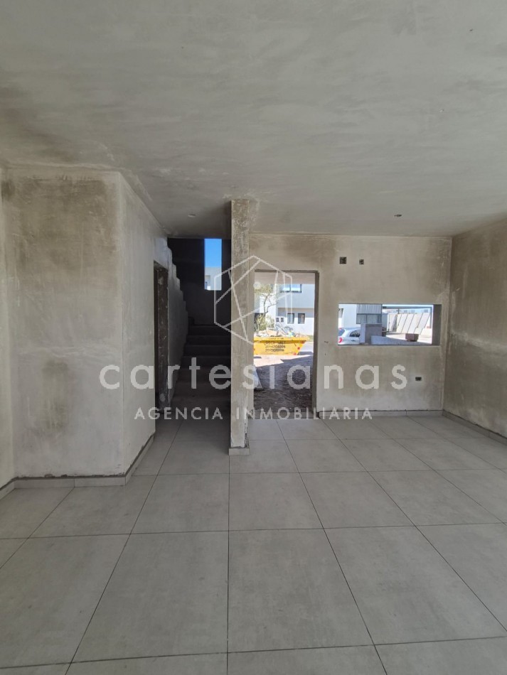 DOCTA ETAPA 1 | DUPLEX DE TRES DORM CON COCHERA DOBLE