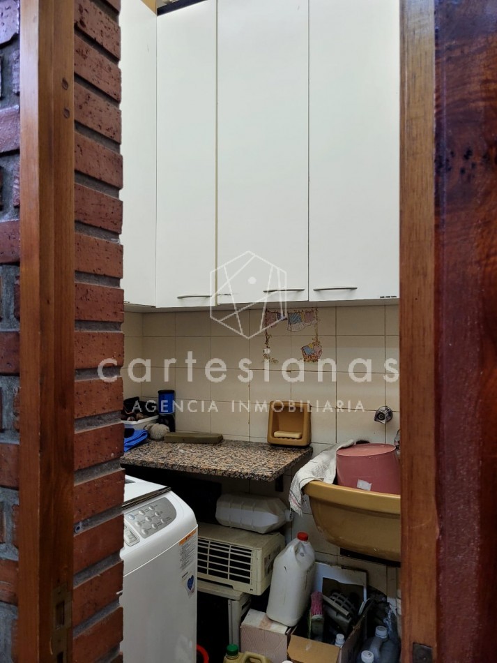 APTO CREDITO HIPOTECARIO CASA DE 3 DORM + DEP DE SERV | TABLADA PARK