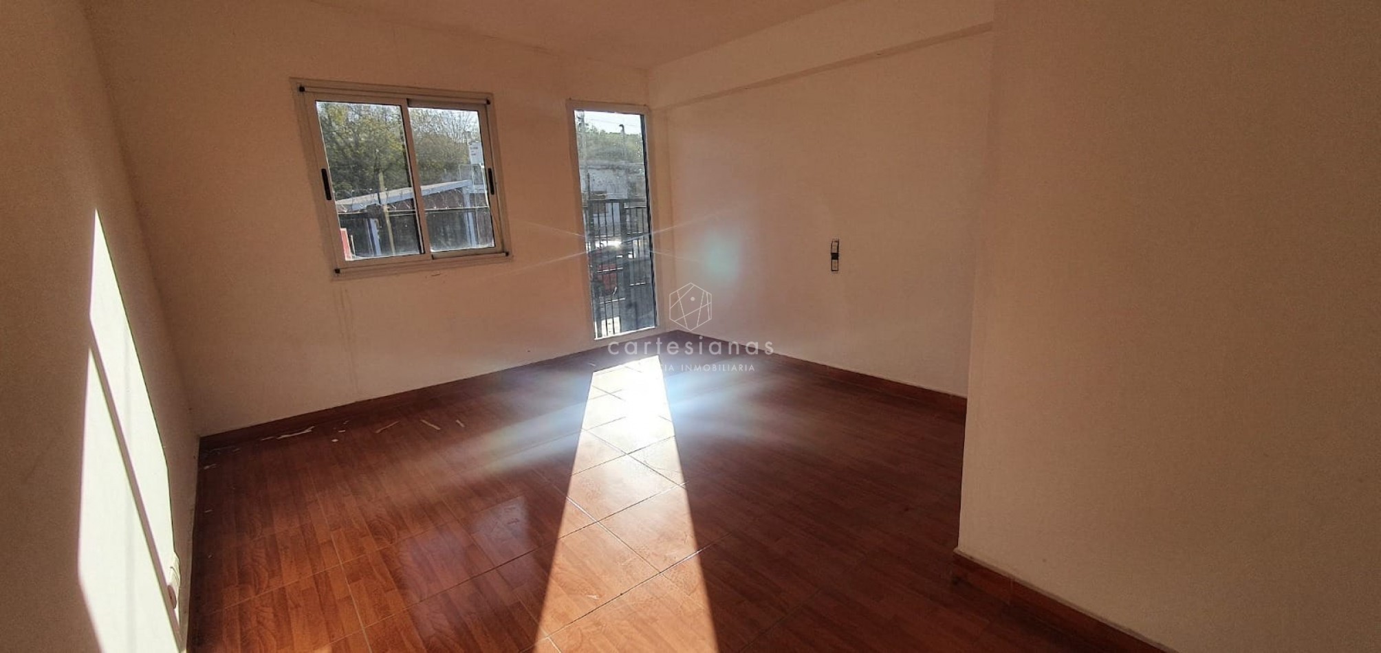 SE VENDEN 3 UNIDADES: DOS de 1 DORM y UNO de 2 DORM  EN COMPLEJO B° BELLA VISTA