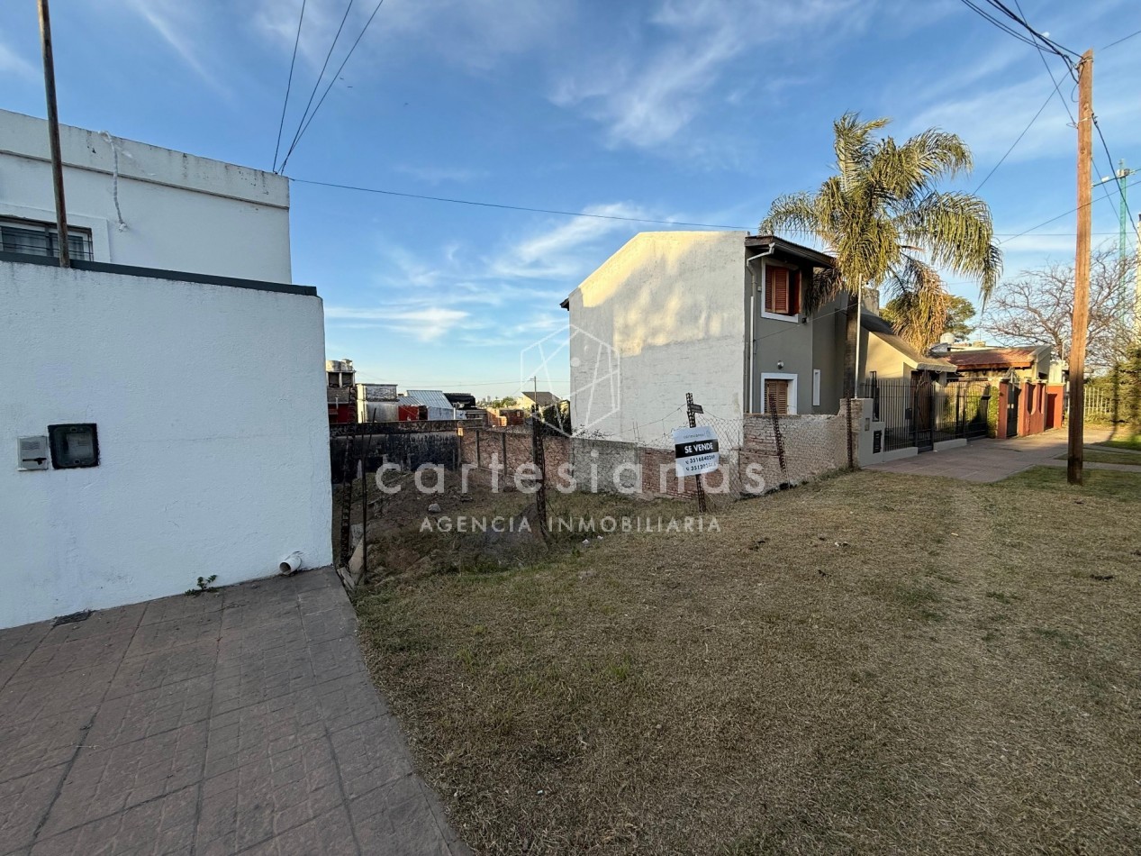 LOTE DE 225 M2. SOBRE DEAN FUNES A MTRS DE AV. COLON. APTO 3 PISOS. ZONA CIUDAD GAMA