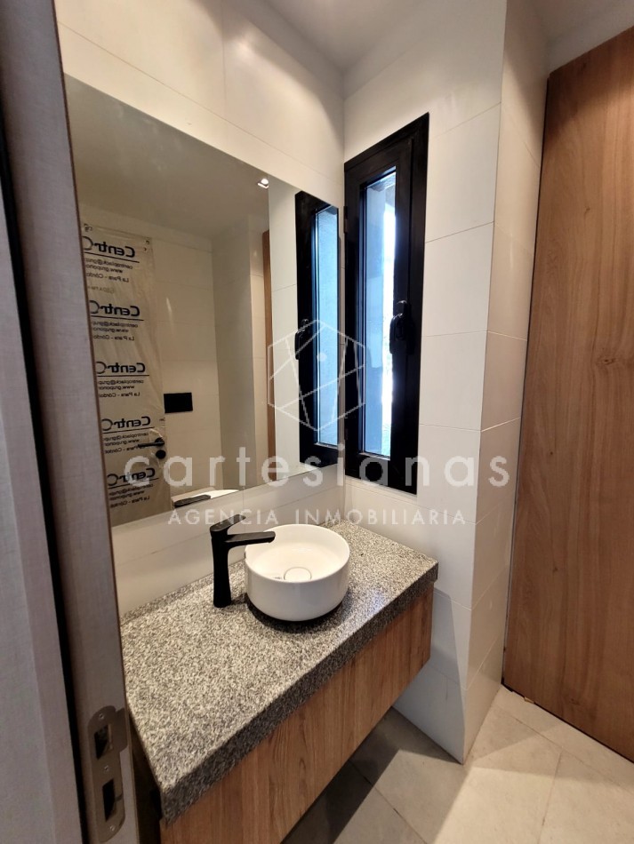 LA CAROLINA CASA DE 3 DORM CALIDAD PREMIUM | ZONA NORTE