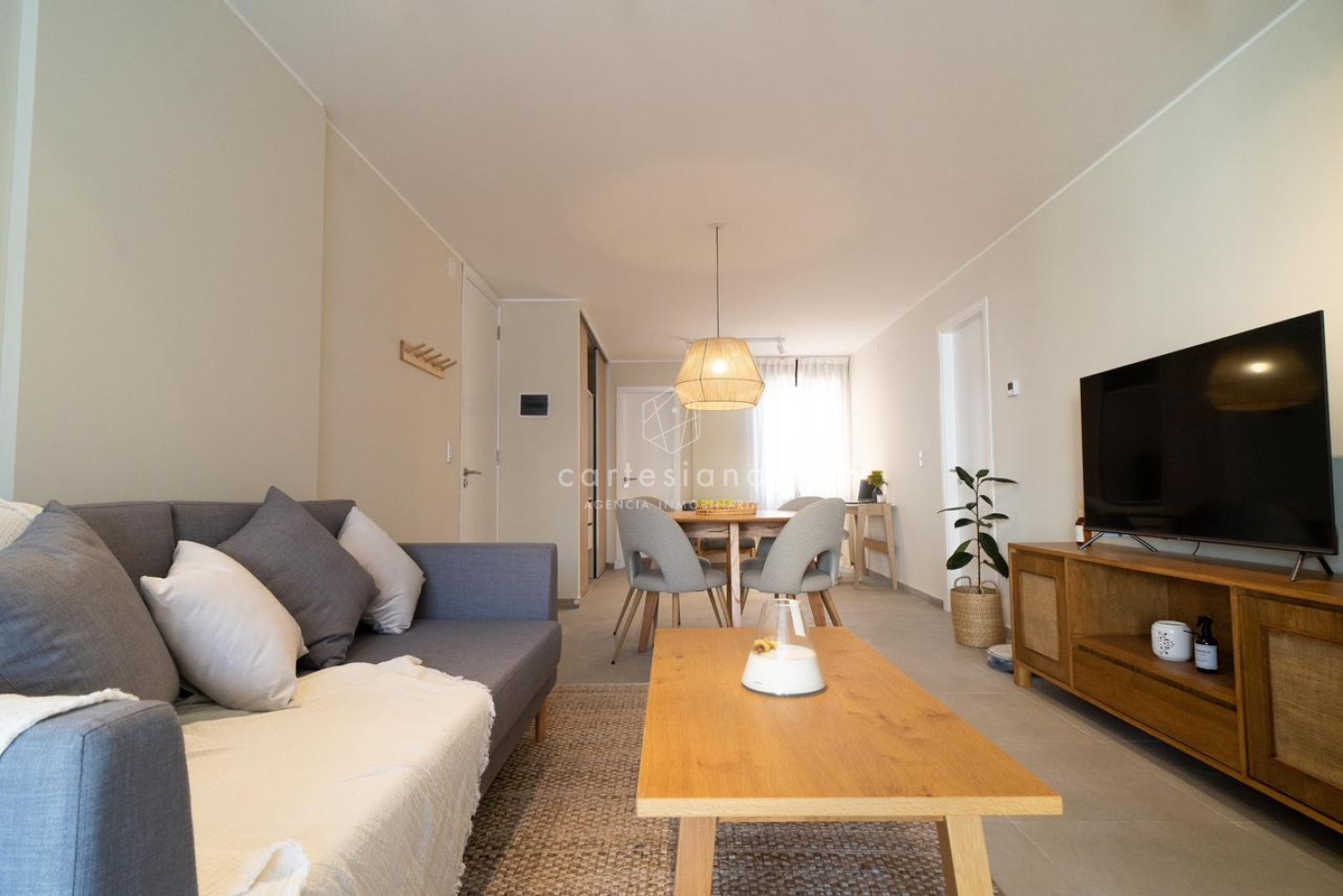 DEPTO 1 DORM C/PATIO + AMENITIES SOBRE AV. VELEZ SARSFIELD | ZONA POCITO