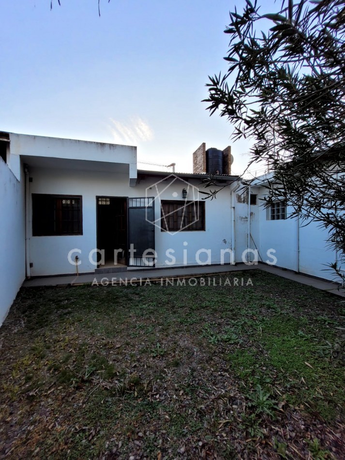 VILLA RIVERA INDARTE | CASA EN UNA SOLA PLANTA DE 3 DORM C/PILETA 