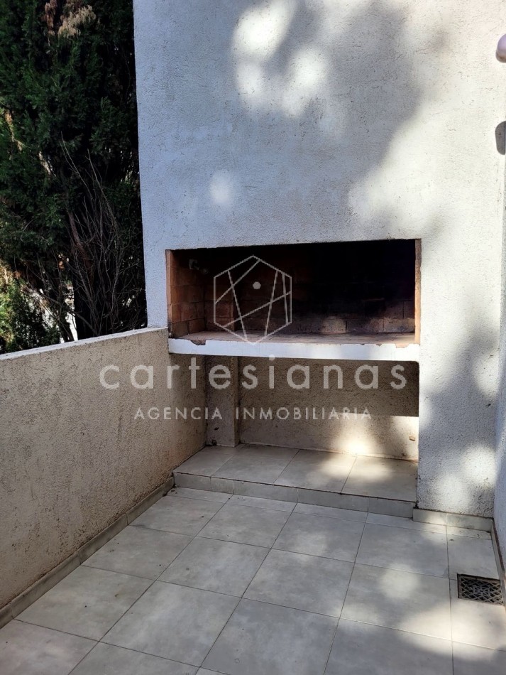 DEPTO ESTILO DUPLEX DE 2 DORM SOBRE CALLE FRANCISCO LAPRIDA | OBSERVATORIO