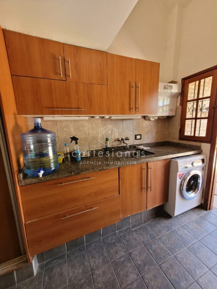 CASA 4 DORM + DEP DE SERV Y UNA SUP TOTAL 1000 M2 ARGUELLO | ZONA NORTE