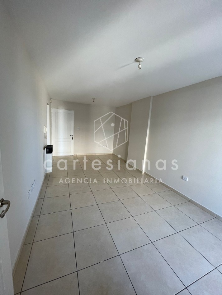DEPTO 1 DORM C/BALCON AV. EMILIO OLMOS | CENTRO