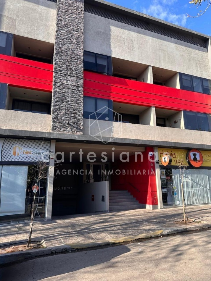 TU DEPTO DE 1 DORM EN PLENO CENTRO DE CARLOS PAZ| C/COCHERA| PILETA| GYM| QUINCHO