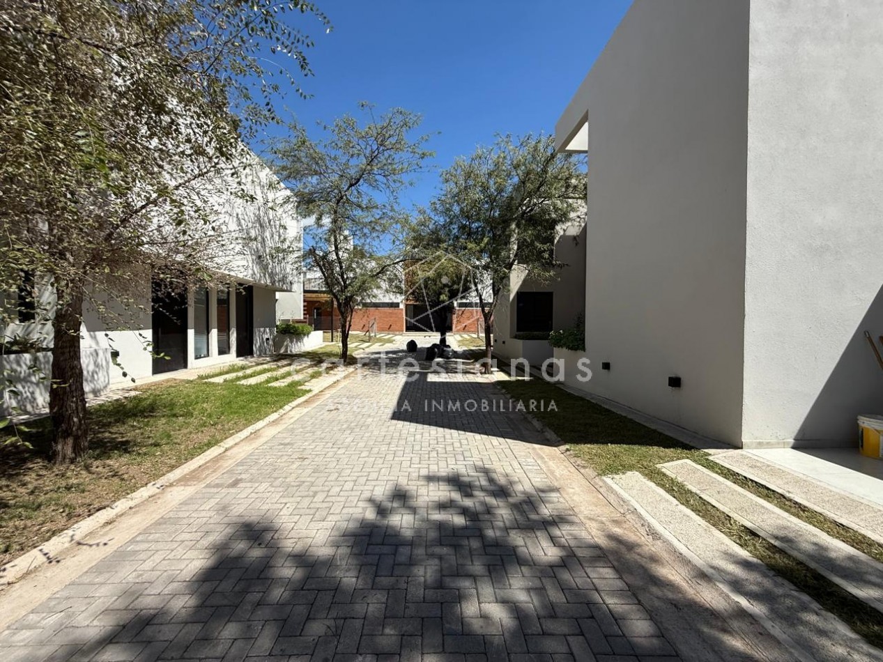 LA CALERA| ZONA TERRAZAS DE LA ESTANZUELA DUPLEX 2 DORN EN HOUSING