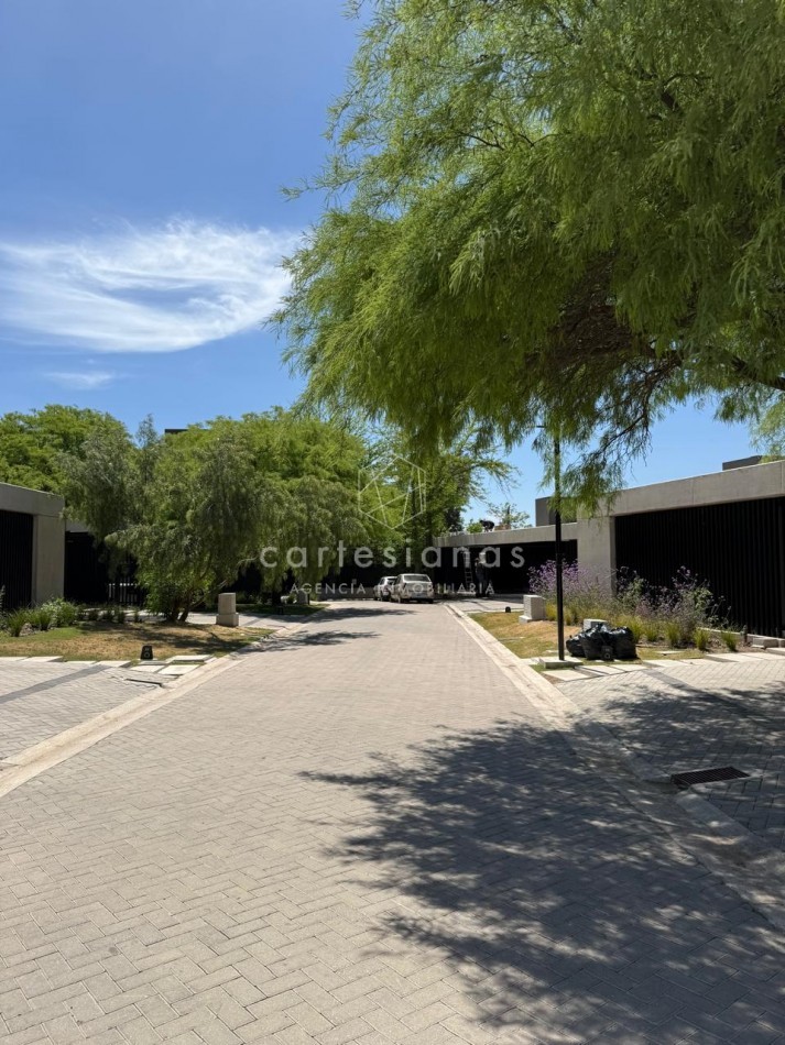 VILLA WARCALDE CASA EN UNA SOLA PLANTA DE 3 DORM EN HOUSING DE CATEGORIA