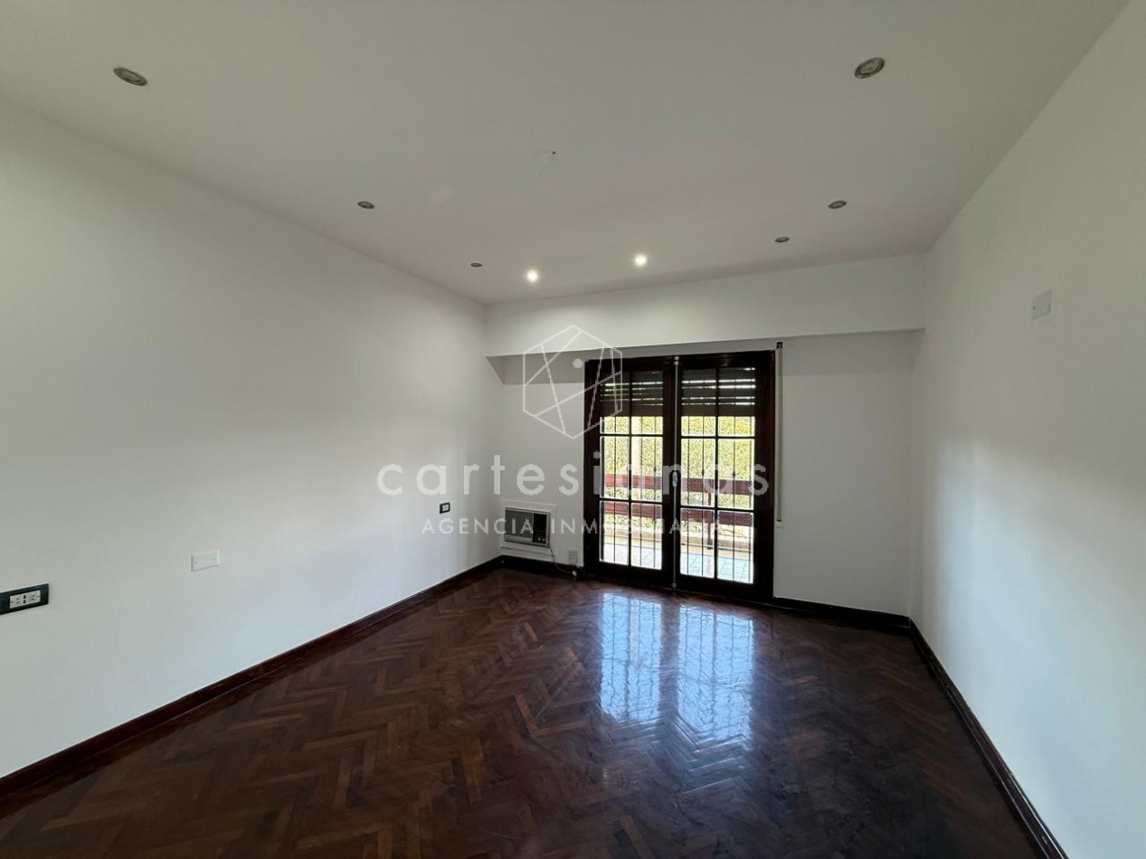A 30 MTS DE RAFAEL NUÑEZ CASA DE 4 DORM + ESCRIT C/PILETA