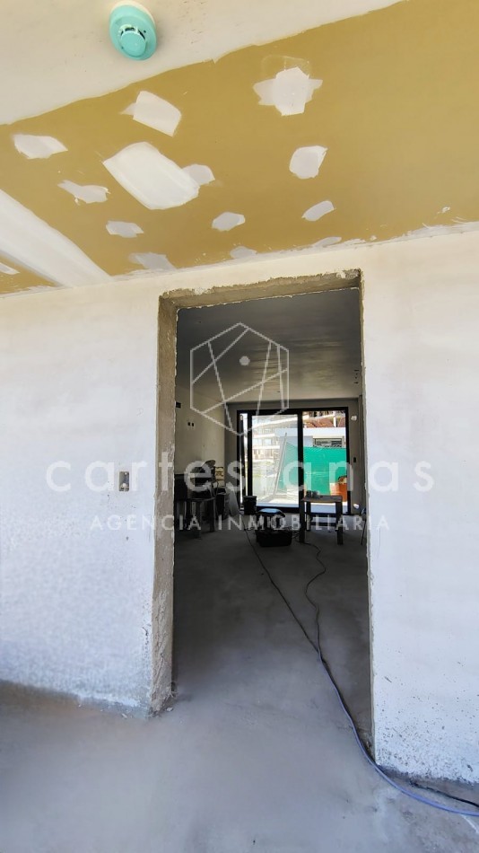 TORRENTES DEPTO DUPLEX 2 DORM C/CH MANANTIALES 
