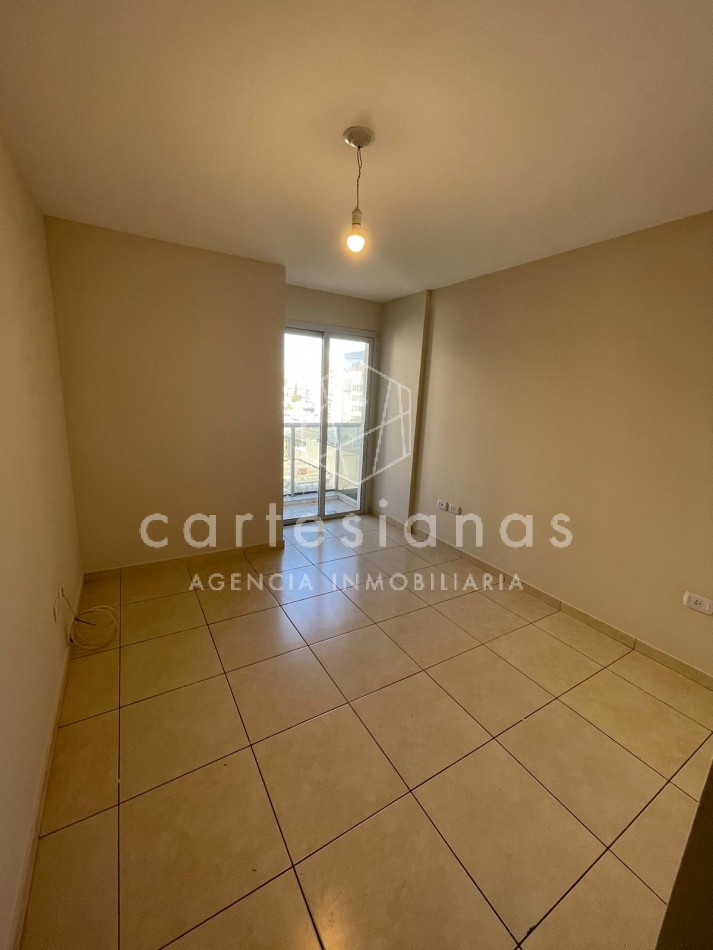DEPTO 1 DORM C/BALCON AV. EMILIO OLMOS | CENTRO