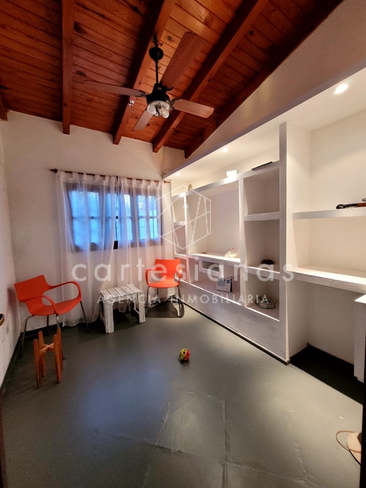 VILLA RIVERA INDARTE | CASA EN UNA SOLA PLANTA DE 3 DORM C/PILETA 