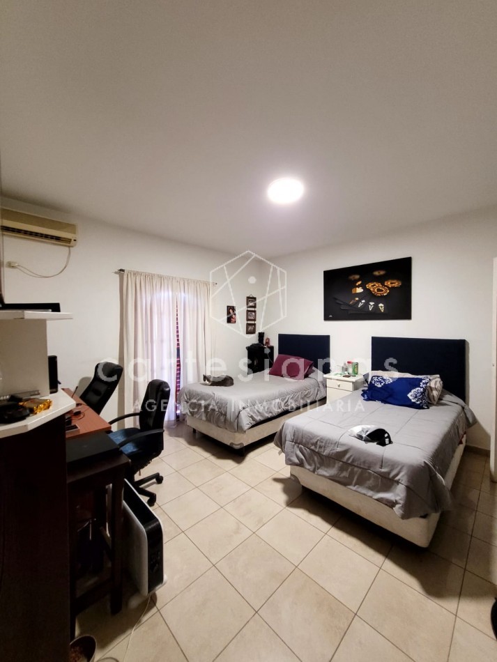 APTO CREDITO HIPOTECARIO CASA DE 3 DORM + DEP DE SERV | TABLADA PARK