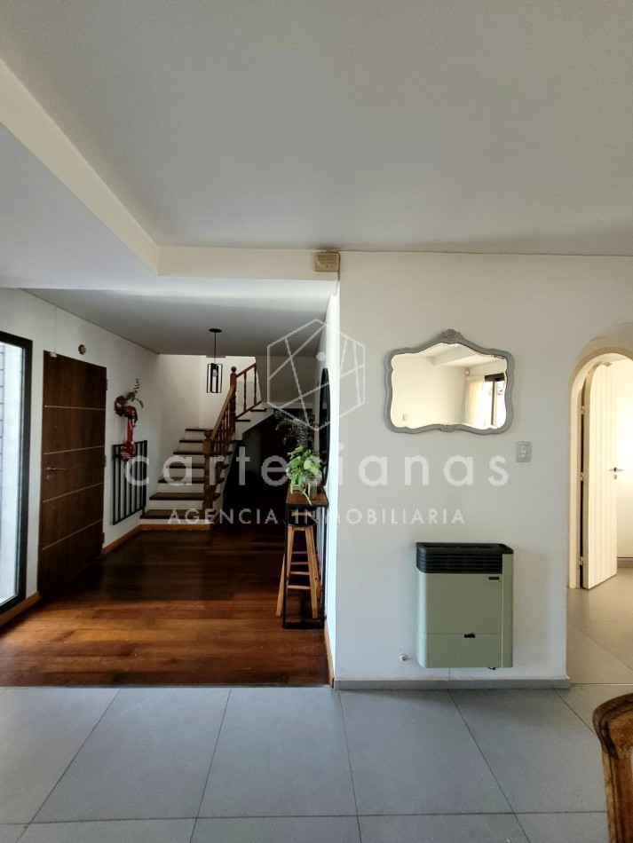 CASA APTA CREDITO. 3 DORM (1 EN SUITE) C/ PILETA! A 100 MTS DE RECTA MARTINOLLI