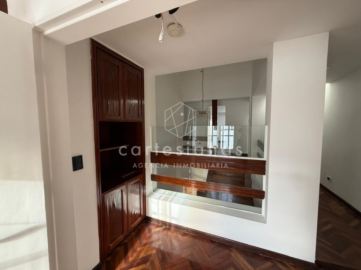 A 30 MTS DE RAFAEL NUÑEZ CASA DE 4 DORM + ESCRIT C/PILETA