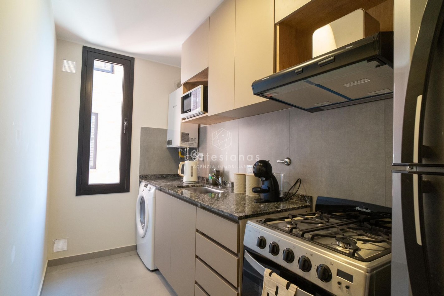 DEPTO 1 DORM C/PATIO + AMENITIES SOBRE AV. VELEZ SARSFIELD | ZONA POCITO