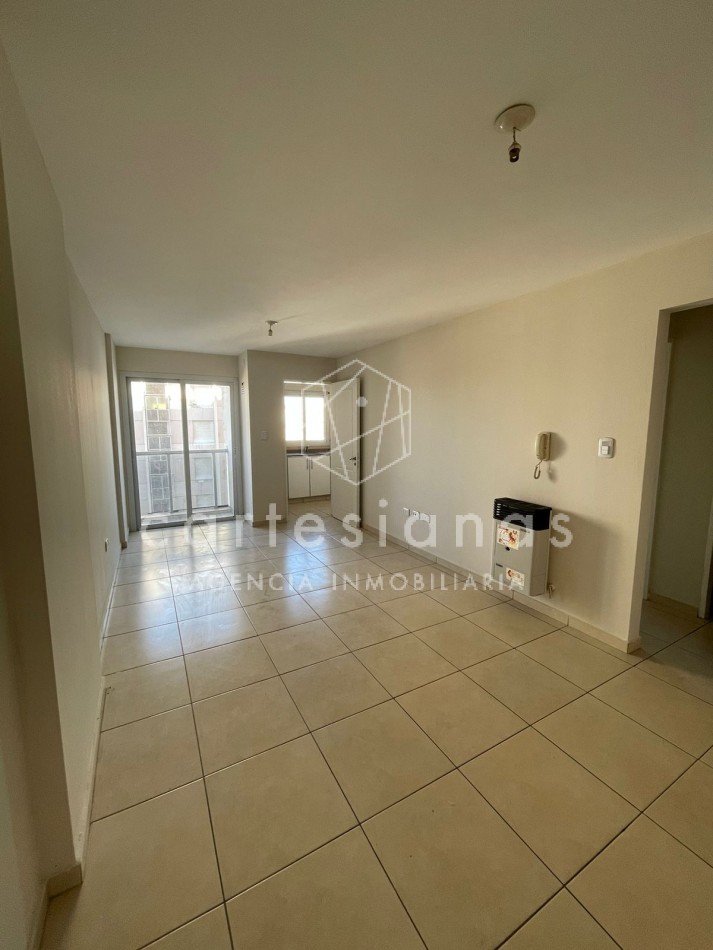 DEPTO 1 DORM C/BALCON AV. EMILIO OLMOS | CENTRO