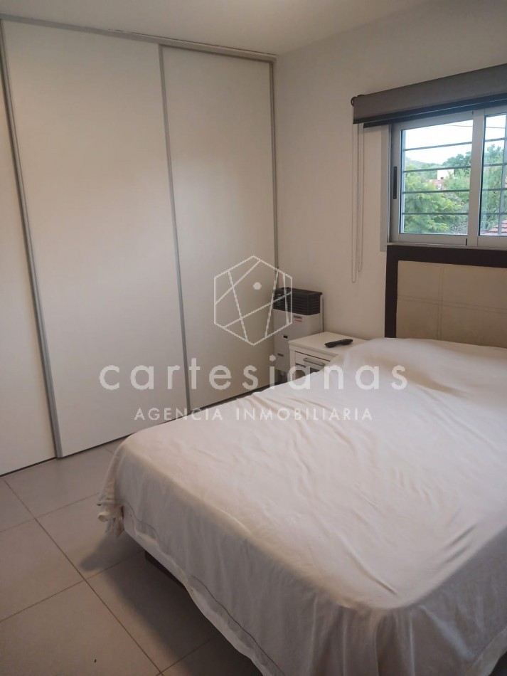 CASA 3 DORMITORIOS (1 EN SUITE) PILETA. ARGUELLO, A METROS DE RECTA MARTINOLLI