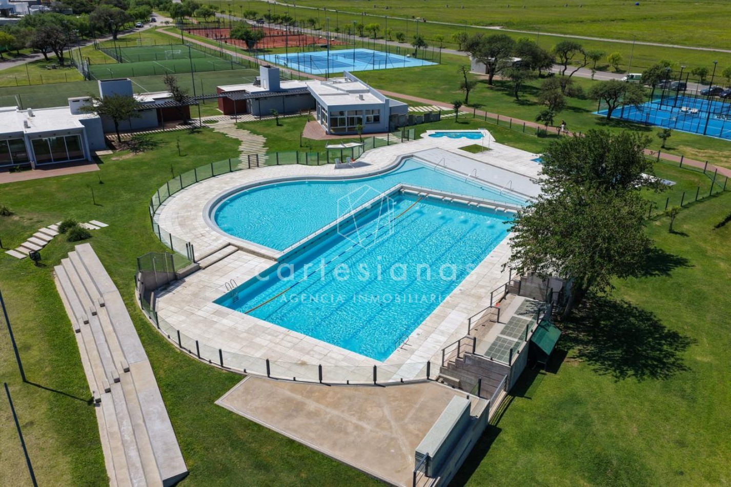 SIETE SOLES LOTE CENTRAL DE 600 M2 | PARTERRES