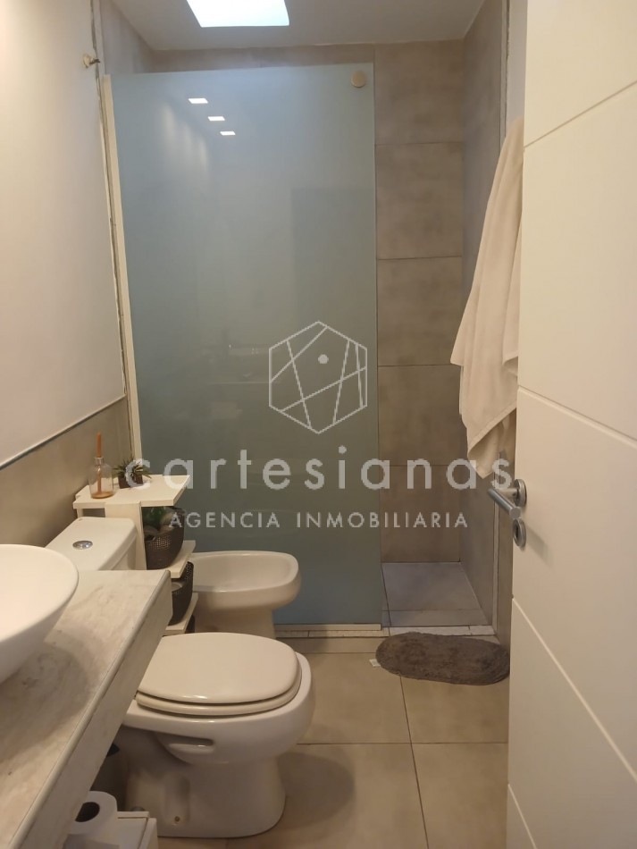 CASA 3 DORMITORIOS (1 EN SUITE) PILETA. ARGUELLO, A METROS DE RECTA MARTINOLLI