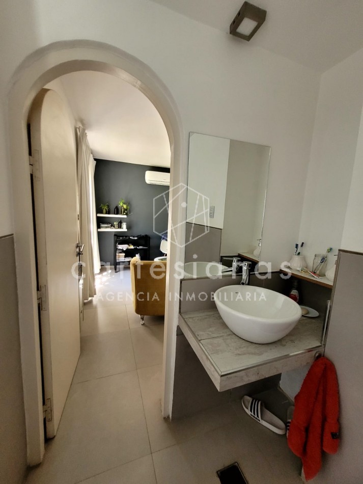 CASA APTA CREDITO. 3 DORM (1 EN SUITE) C/ PILETA! A 100 MTS DE RECTA MARTINOLLI