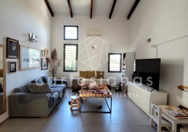 CASA APTA CREDITO. 3 DORM (1 EN SUITE) C/ PILETA! A 100 MTS DE RECTA MARTINOLLI