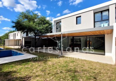 LA CAROLINA CASA DE 3 DORM CALIDAD PREMIUM | ZONA NORTE